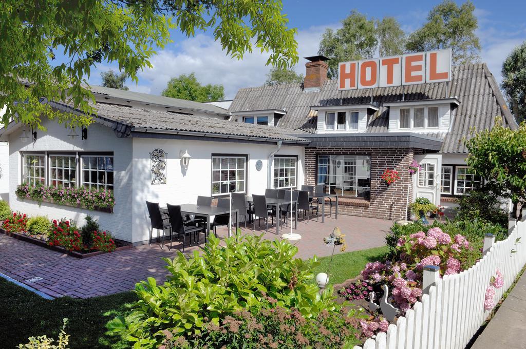 Hotel-Restaurant Faehr-Cafe Niesgrau Dış mekan fotoğraf